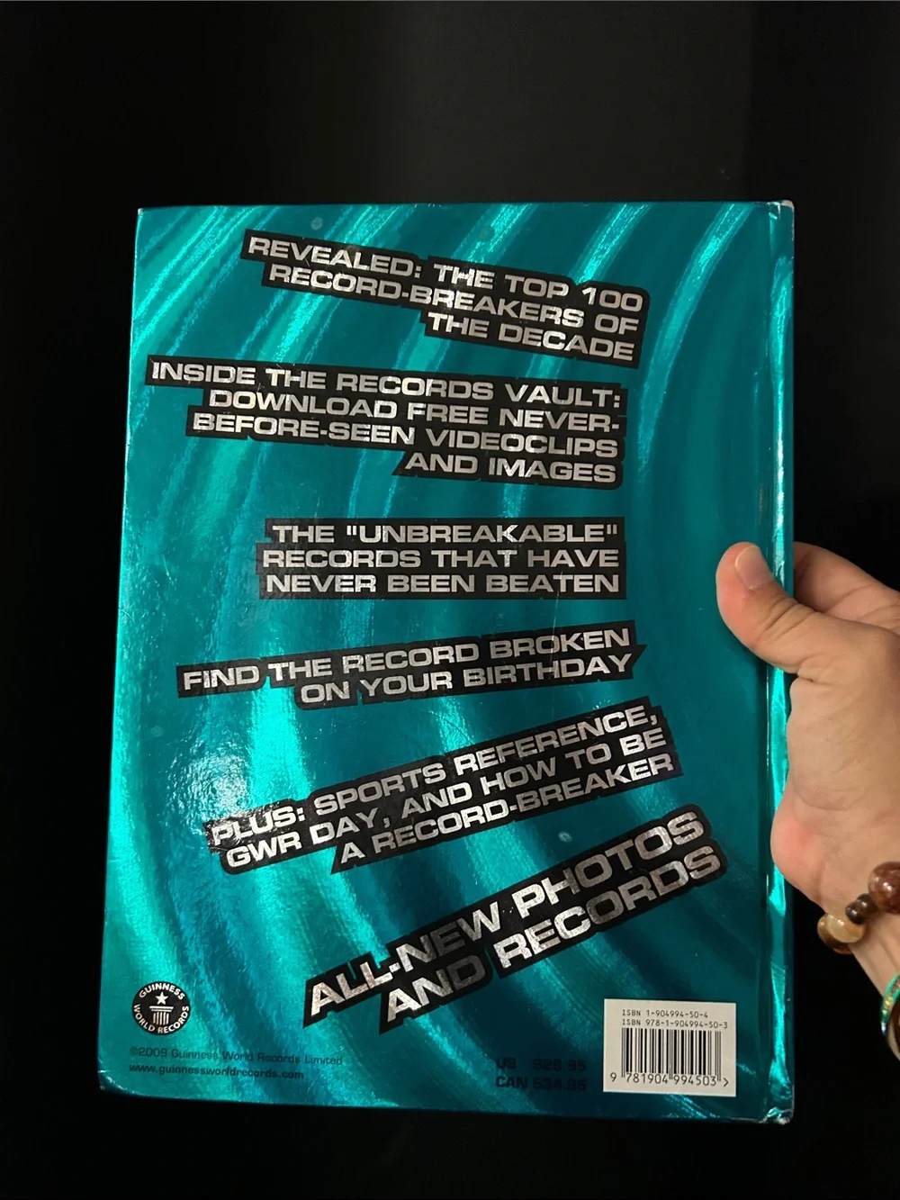 2010 - Guinness World Records The BOOK OF THE DECADE used hardcover book